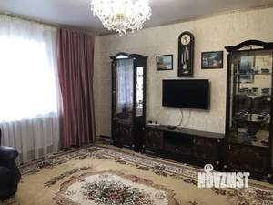 Коттедж 153м², 2-этажный, участок 10 сот.  