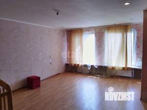 Дом 280м², 2-этажный, участок 8 сот.  