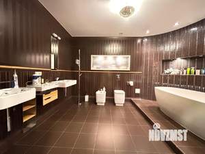 Дом 300м², 3-этажный, участок 2 сот.  