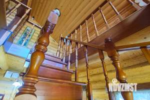 Дом 240м², 3-этажный, участок 8 сот.  