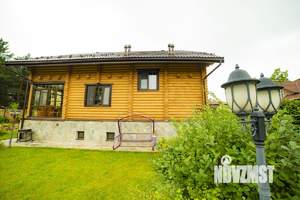 Коттедж 235м², 3-этажный, участок 9 сот.  