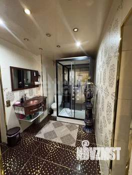 Дом 300м², 2-этажный, участок 12 сот.  