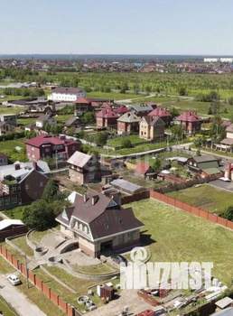 Дом 455м², 3-этажный, участок 30 сот.  