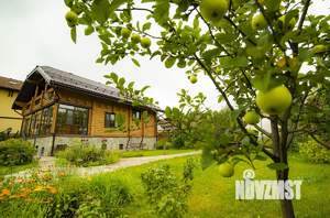 Коттедж 235м², 3-этажный, участок 9 сот.  