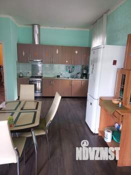 Дом 360м², 3-этажный, участок 12 сот.  
