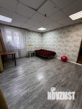 Дом 218м², 2-этажный, участок 4 сот.  