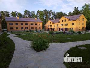 Таунхаус 371м², 2-этажный, участок 7 сот.  