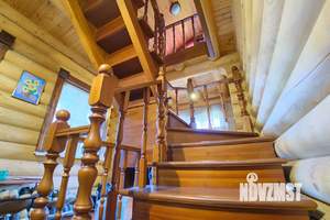 Дом 240м², 3-этажный, участок 8 сот.  