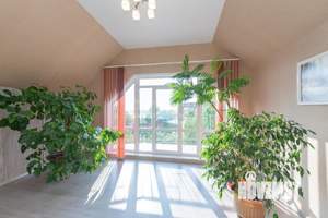 Дом 376м², 2-этажный, участок 6 сот.  