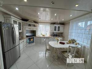 Дом 300м², 2-этажный, участок 12 сот.  