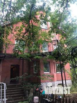 Дом 472м², 4-этажный, участок 8 сот.  