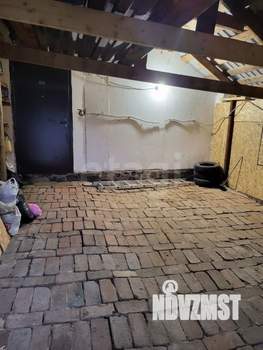 Дом 100м², 2-этажный, участок 6 сот.  