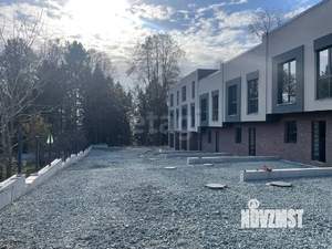 Таунхаус 200м², 2-этажный, участок 2 сот.  
