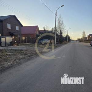 Дом 198м², 2-этажный, участок 6 сот.  