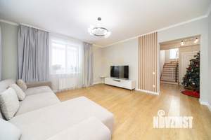 Дом 145м&sup2;, 2-этажный, участок 7 сот.  