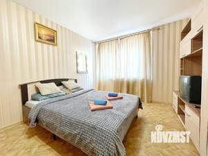 1-к квартира, посуточно, 40м2, 13/17 этаж