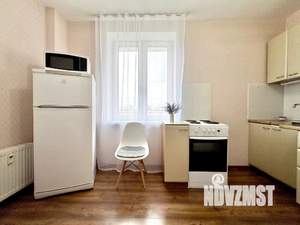 1-к квартира, посуточно, 35м2, 6/24 этаж