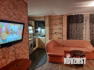 Студия квартира, посуточно, 36м2, 8/9 этаж