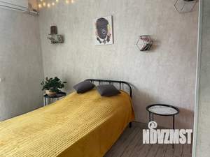 Студия квартира, посуточно, 20м2, 1/3 этаж