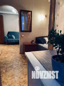 2-к квартира, посуточно, 37м2, 2/5 этаж
