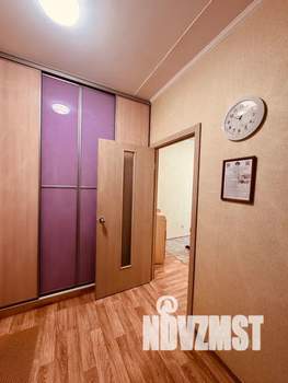 1-к квартира, посуточно, 40м2, 21/25 этаж