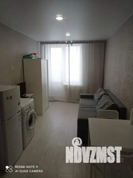 Студия квартира, посуточно, 22м2, 6/25 этаж