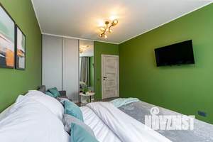 1-к квартира, посуточно, 40м2, 12/25 этаж