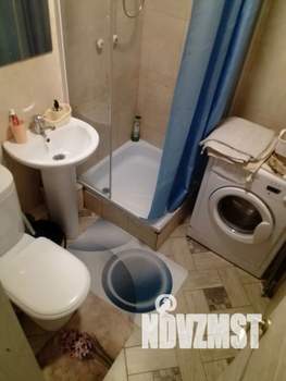 2-к квартира, посуточно, 41м2, 5/5 этаж