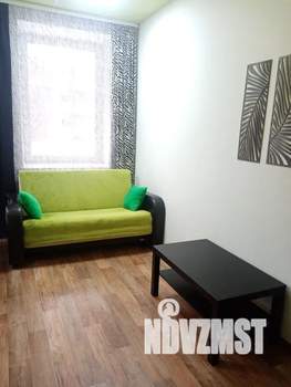 Студия квартира, посуточно, 28м2, 6/18 этаж