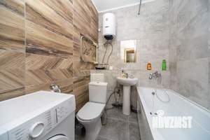 1-к квартира, посуточно, 42м2, 7/16 этаж