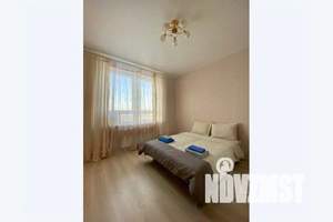 2-к квартира, посуточно, 60м2, 13/25 этаж