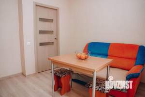 1-к квартира, посуточно, 42м2, 1/1 этаж