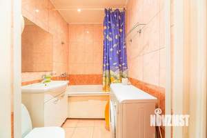 2-к квартира, посуточно, 47м2, 1/1 этаж