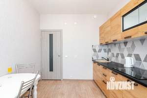 2-к квартира, посуточно, 60м2, 1/1 этаж