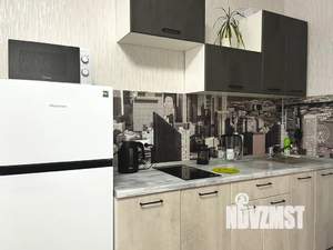 Студия квартира, посуточно, 34м2, 7/25 этаж