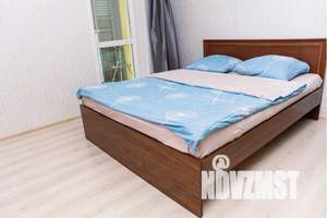 1-к квартира, посуточно, 38м2, 3/25 этаж