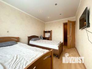 2-к квартира, посуточно, 50м2, 1/1 этаж