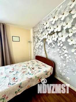 1-к квартира, посуточно, 42м2, 3/20 этаж