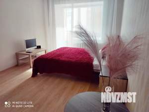 1-к квартира, посуточно, 36м2, 4/10 этаж