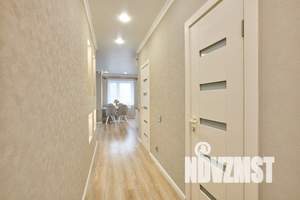 2-к квартира, посуточно, 65м2, 20/25 этаж