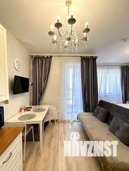 Студия квартира, посуточно, 34м2, 8/33 этаж