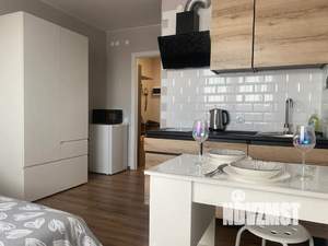 Студия квартира, посуточно, 30м2, 19/25 этаж