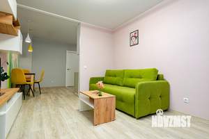 2-к квартира, посуточно, 55м2, 1/1 этаж