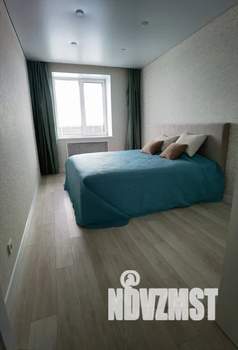 1-к квартира, посуточно, 54м2, 5/18 этаж