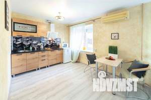 1-к квартира, посуточно, 43м2, 2/10 этаж