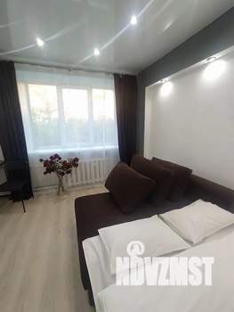 1-к квартира, посуточно, 38м2, 5/5 этаж