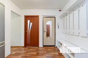 4-к квартира, посуточно, 90м2, 1/16 этаж