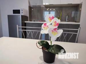 2-к квартира, посуточно, 50м2, 1/1 этаж