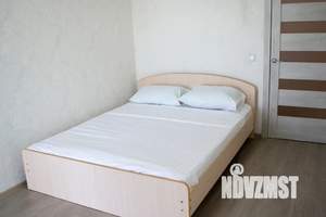 2-к квартира, посуточно, 45м2, 23/25 этаж