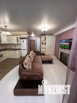 1-к квартира, посуточно, 50м2, 1/1 этаж